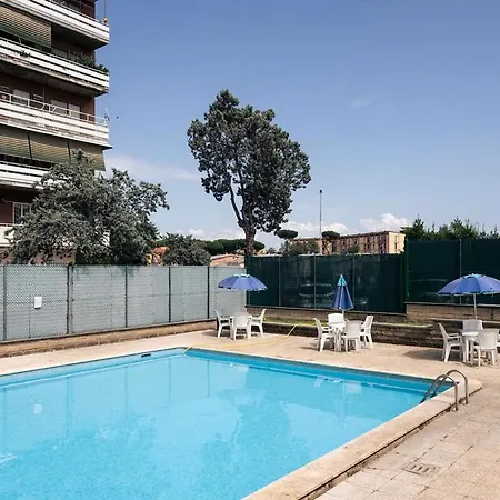 Bright 2 Min Metro B 20 Min Colosseum Private Bathroom Swimming Pool Free Parking * Rzym